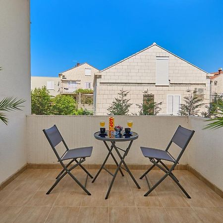 The Monroe - Stylish 2 Bd Apartment In Villa Orsan Dubrovnik Kültér fotó