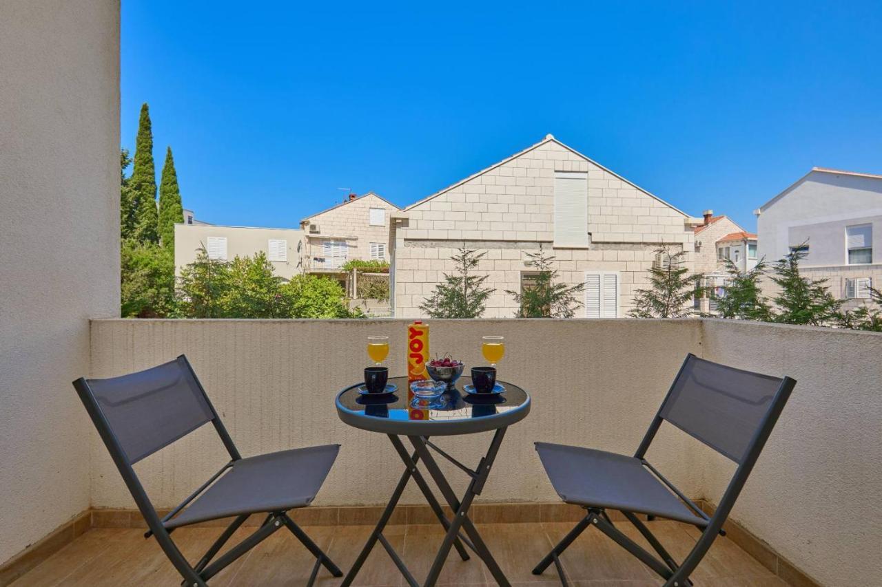 The Monroe - Stylish 2 Bd Apartment In Villa Orsan Dubrovnik Kültér fotó